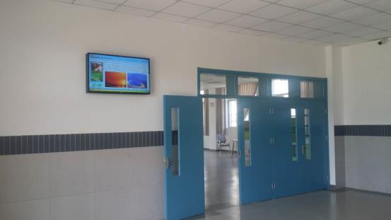 中小学校的很多屏幕怎么定制发布信息？